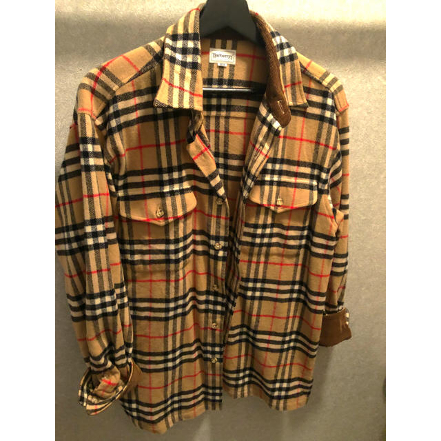 BURBERRY(バーバリー)のNaomi 様 レディースのトップス(シャツ/ブラウス(長袖/七分))の商品写真