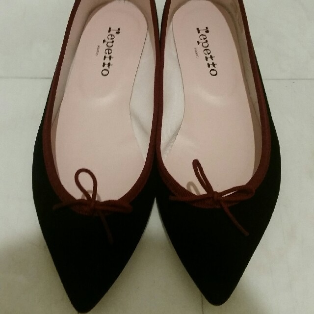 repetto(レペット)の最終値下げrepetto レペット　BRIGITTE 　BALLERINA 39 レディースの靴/シューズ(バレエシューズ)の商品写真