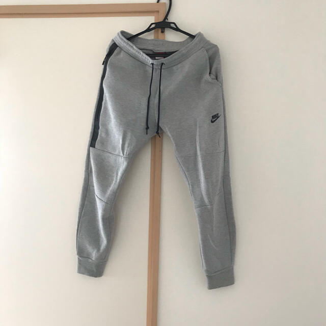 NIKE - ナイキ nike テックフリース tech fleece サイズ: Lの通販 by AK830127's shop｜ナイキならラクマ