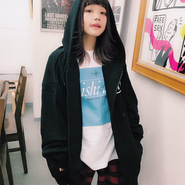 BiSH ピクセルパーカー プロミスザスター 4XL