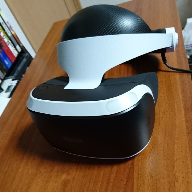PlayStation VR(プレイステーションヴィーアール)のPSVR エンタメ/ホビーのゲームソフト/ゲーム機本体(家庭用ゲーム機本体)の商品写真