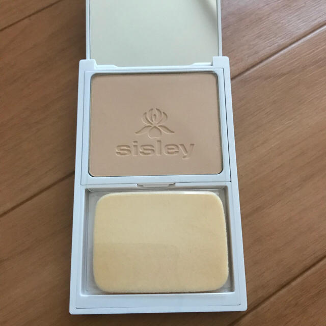 Sisley - 新品未使用 SISLEY フィトブランライトニングコンパクト ...