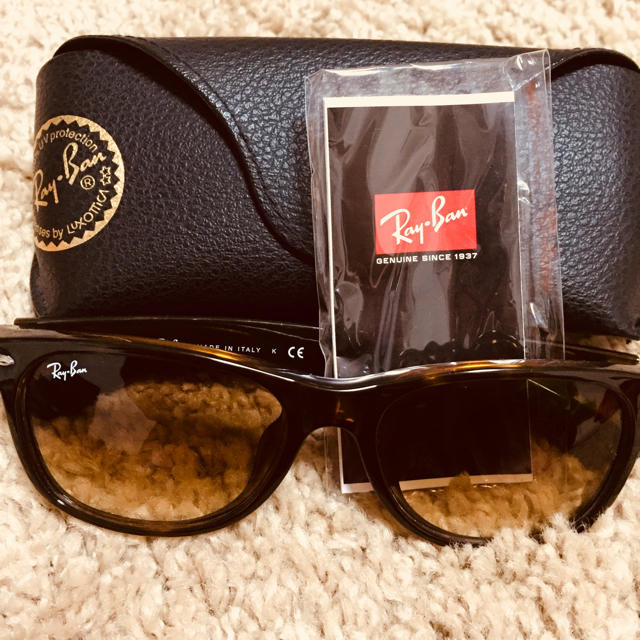 Ray-Ban  サングラス????