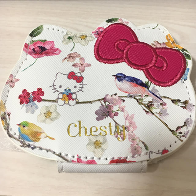 ハローキティ(ハローキティ)のchesty×Hello kitty拡大鏡付き 両面コンパクトミラー レディースのファッション小物(ミラー)の商品写真