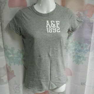 アバクロンビーアンドフィッチ(Abercrombie&Fitch)のアバクロ プリントTシャツ(Tシャツ(半袖/袖なし))