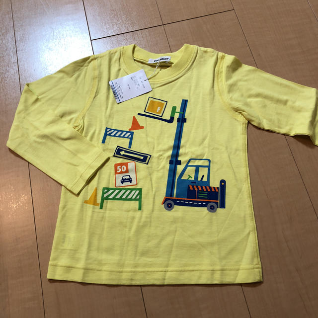 familiar(ファミリア)の新品未使用 ファミリア  長袖Tシャツ キッズ/ベビー/マタニティのキッズ服男の子用(90cm~)(Tシャツ/カットソー)の商品写真