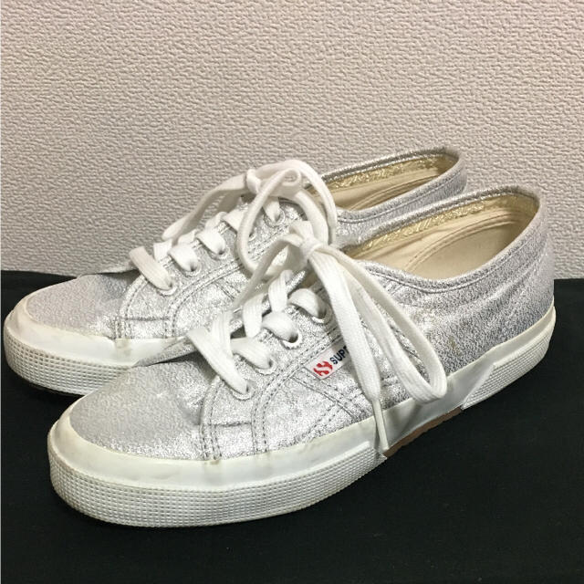 SUPERGA(スペルガ)のSUPERGA / シルバーラメスニーカー /23.5cm相当 レディースの靴/シューズ(スニーカー)の商品写真