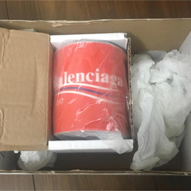 Balenciaga(バレンシアガ)の希少 BALENCIAGA Mag cup インテリア/住まい/日用品のキッチン/食器(グラス/カップ)の商品写真