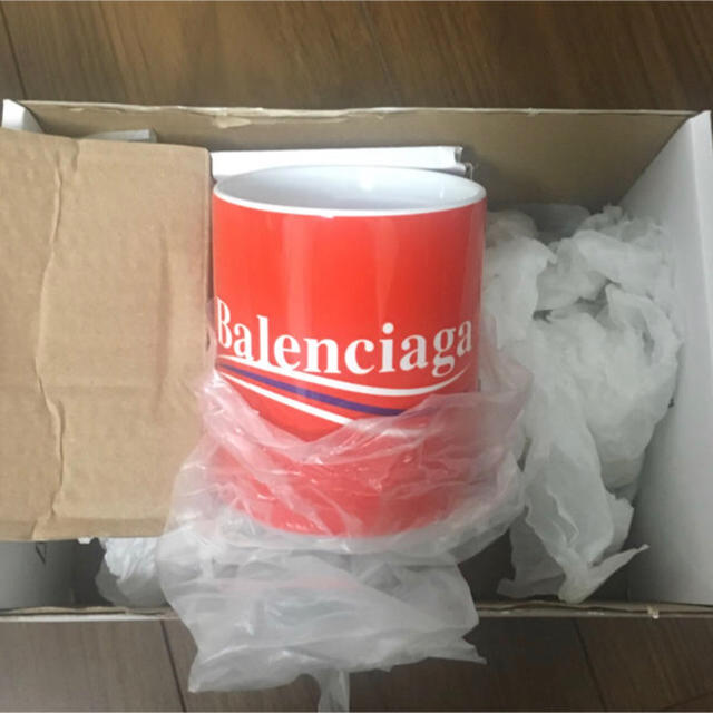 Balenciaga(バレンシアガ)の希少 BALENCIAGA Mag cup インテリア/住まい/日用品のキッチン/食器(グラス/カップ)の商品写真