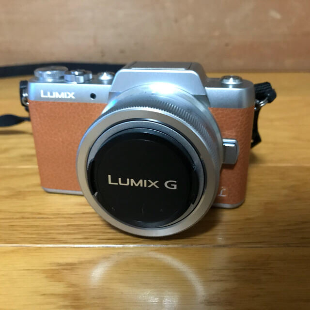 LUMIX gf7 ブラウンスマホ/家電/カメラ