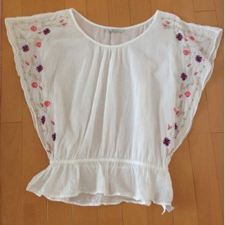 ザラ(ZARA)の花柄チュニック(チュニック)