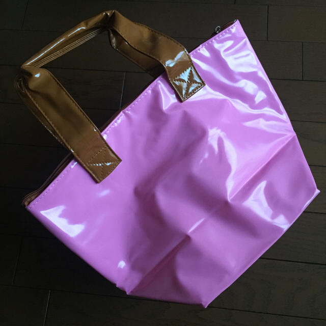 サンエックス(サンエックス)のラスト2点❗️新品❗️リラックマ 保冷 トート バック レディースのバッグ(トートバッグ)の商品写真