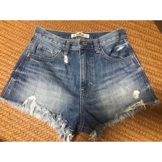 ホリスター(Hollister)のHollister ショートパンツ(ショートパンツ)