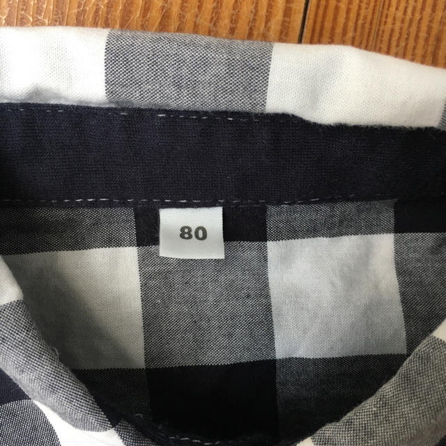 MUJI (無印良品)(ムジルシリョウヒン)の無印良品 半袖シャツ 80 キッズ/ベビー/マタニティのベビー服(~85cm)(シャツ/カットソー)の商品写真