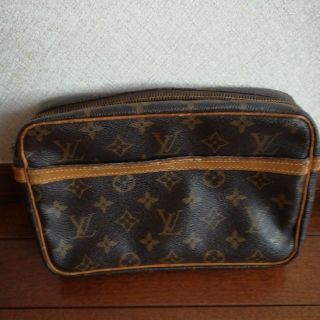 ルイヴィトン(LOUIS VUITTON)のLouis Vuitton　セカンドバッグ(クラッチバッグ)