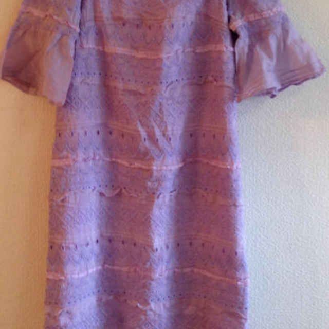 SNIDEL(スナイデル)のワンピース 薄い紫 パープル レディースのワンピース(ひざ丈ワンピース)の商品写真