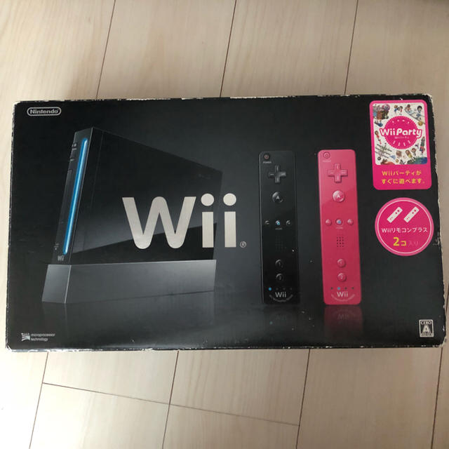 Wii(ウィー)のwii エンタメ/ホビーのゲームソフト/ゲーム機本体(家庭用ゲーム機本体)の商品写真