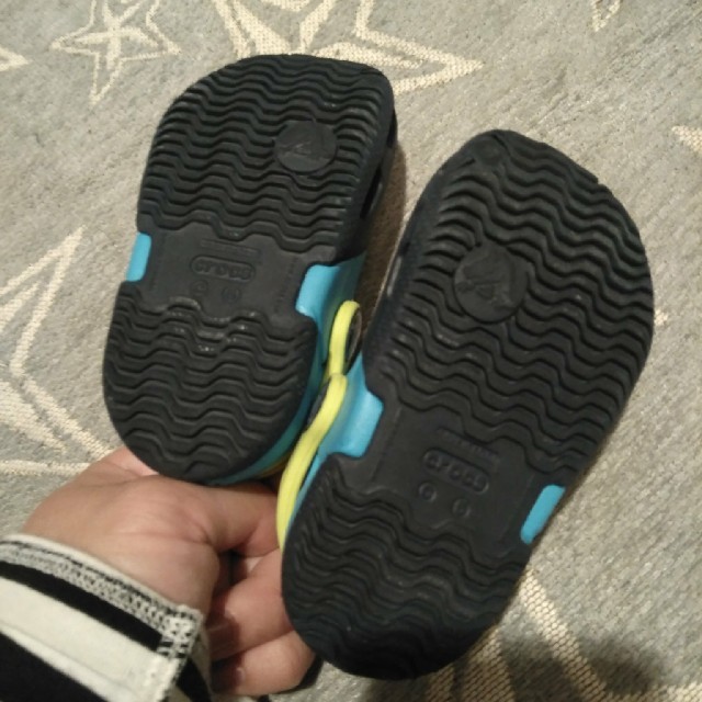 crocs(クロックス)のcrocs キッズ/ベビー/マタニティのベビー靴/シューズ(~14cm)(サンダル)の商品写真