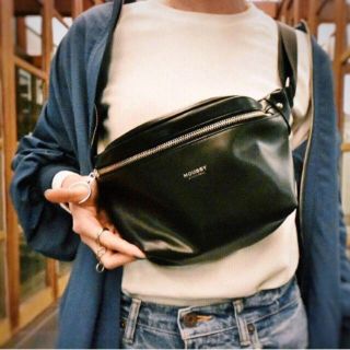 マウジー(moussy)のMOUSSY 完売ウェストポーチ(ボディバッグ/ウエストポーチ)