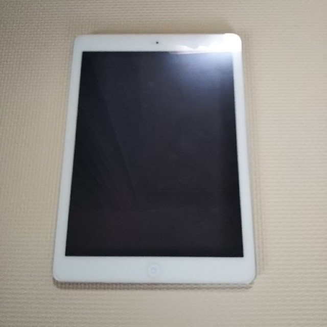 iPad(アイパッド)のiPad  Air スマホ/家電/カメラのPC/タブレット(タブレット)の商品写真