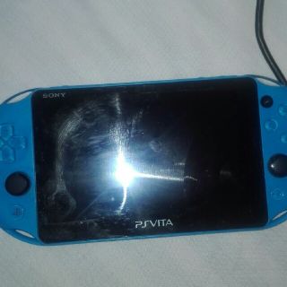 プレイステーションVita　メモリースティック32G(携帯用ゲーム機本体)