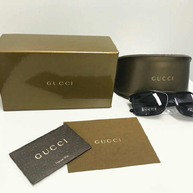 Gucci(グッチ)のちゃんぷ様専用 新品未使用 GUCCIサングラス メンズのファッション小物(サングラス/メガネ)の商品写真