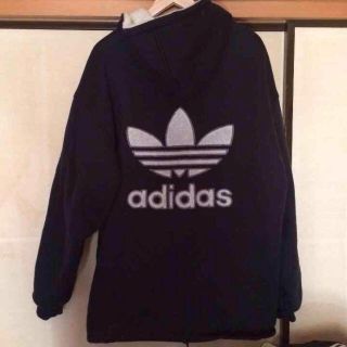 アディダス(adidas)の originals ビッグボアパーカー(ロングコート)