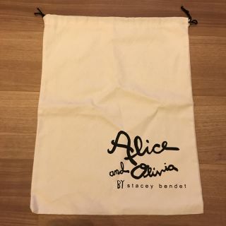 アリスアンドオリビア(Alice+Olivia)のアリスアンドオリビア シューズ袋(ショップ袋)