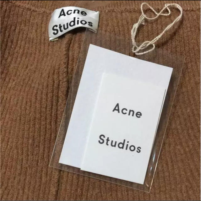 ACNE(アクネ)のAcne. ウールスカート 美品  タグ付き レディースのスカート(ひざ丈スカート)の商品写真