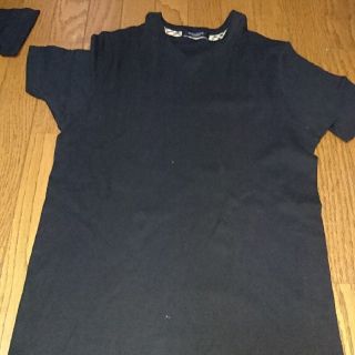 バーバリー(BURBERRY)のBURBERRY半袖V字シャツ2枚(Tシャツ/カットソー(半袖/袖なし))