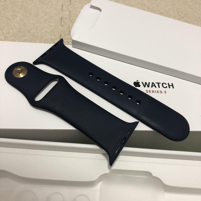 Apple(アップル)のapple watch serese3 42mm セルラーモデル 極美品 スマホ/家電/カメラのスマホアクセサリー(その他)の商品写真