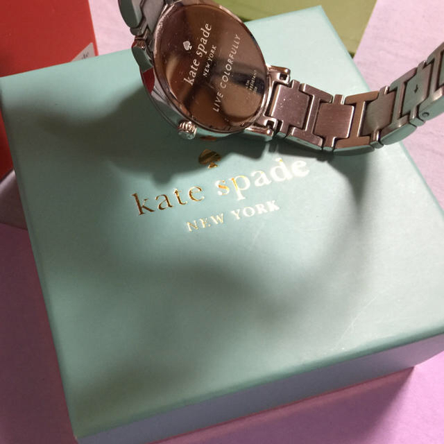 kate spade new york(ケイトスペードニューヨーク)の時計  レディースのファッション小物(腕時計)の商品写真