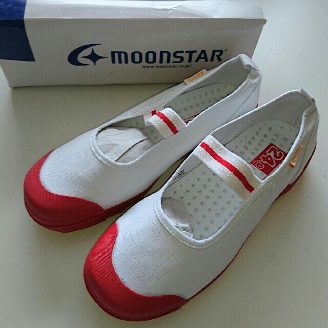 MOONSTAR (ムーンスター)の新品  moonstar   上履き   24.0cm キッズ/ベビー/マタニティのキッズ靴/シューズ(15cm~)(スクールシューズ/上履き)の商品写真
