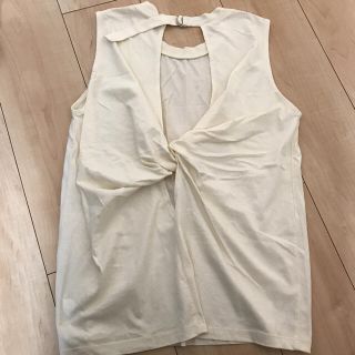 マウジー(moussy)のMOUSSY TWIST BACK OPEN タンクトップ(カットソー(半袖/袖なし))