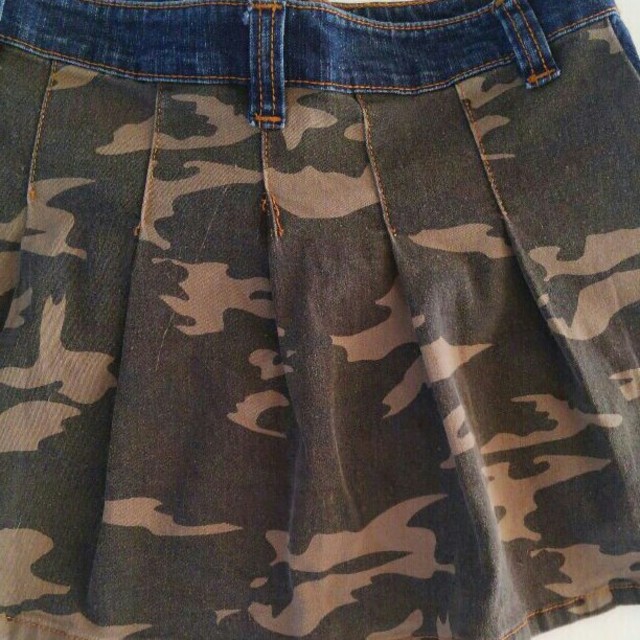 ANAP(アナップ)のアナップANAP デニム迷彩柄カモフラージュミニスカ レディースのスカート(ミニスカート)の商品写真