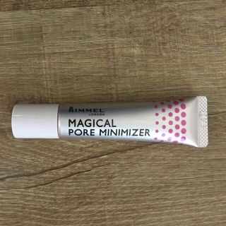 リンメル(RIMMEL)のリンメル マジカル ポア ミニマイザー(化粧下地)