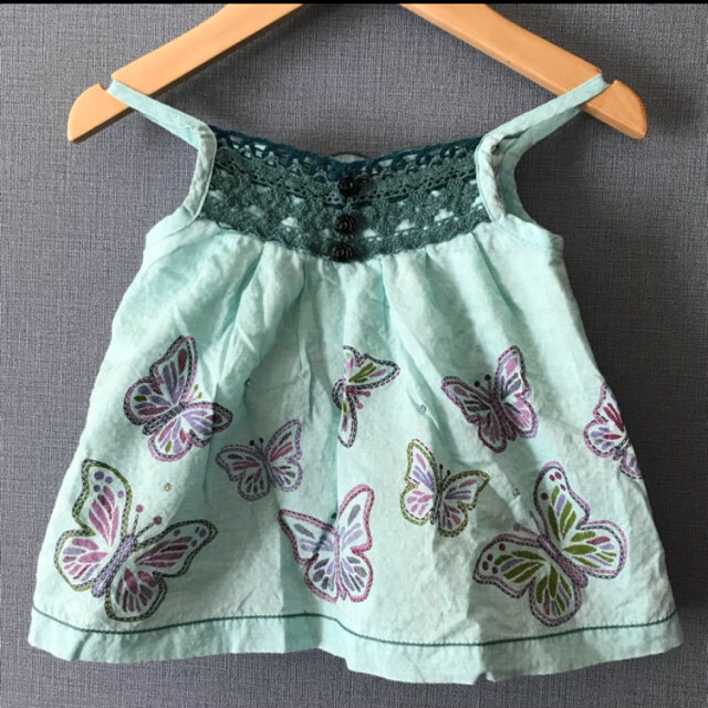 ANNA SUI mini(アナスイミニ)のアナスイミニ 80 ロンパース ナルミヤインターナショナル キッズ/ベビー/マタニティのベビー服(~85cm)(ロンパース)の商品写真