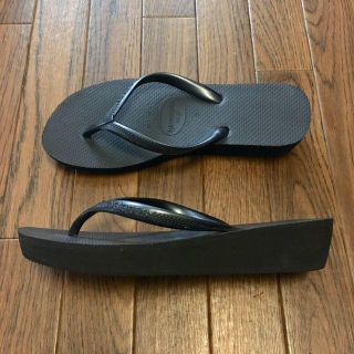 ハワイアナス(havaianas)のハワイアナス ヒールサンダル 36(23.5cm) ブラック 厚底4cm(ビーチサンダル)