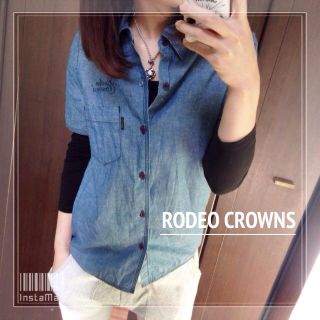 ロデオクラウンズ(RODEO CROWNS)のデニムシャツ(シャツ/ブラウス(半袖/袖なし))