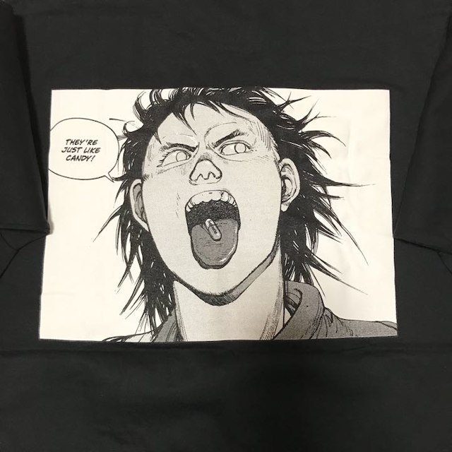 Supreme(シュプリーム)のS サイズ Supreme AKIRA Pill Tee Black アキラ メンズのトップス(その他)の商品写真