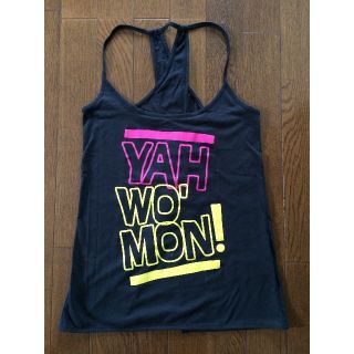 ズンバ(Zumba)のYah Wo'Mon Loose Tank 【Back to Black】 XS(タンクトップ)