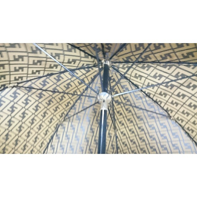 FENDI(フェンディ)のフェンディ 傘 レディースのファッション小物(傘)の商品写真
