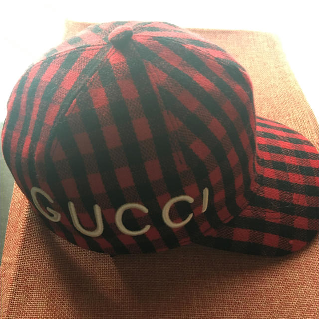 Gucci(グッチ)の今週限りの出品！最後の値下げ！GUCCIグッチ ベースボールキャップ メンズの帽子(キャップ)の商品写真