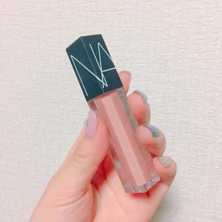 ナーズ(NARS)のNARS ナーズ ベルベットリップグライド リップ グロス 口紅 ベージュ(リップグロス)