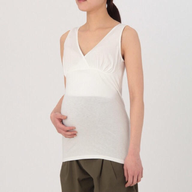 MUJI (無印良品)(ムジルシリョウヒン)の【yogi様専用】無印 シルク入り授乳タンクトップ キッズ/ベビー/マタニティのマタニティ(マタニティトップス)の商品写真