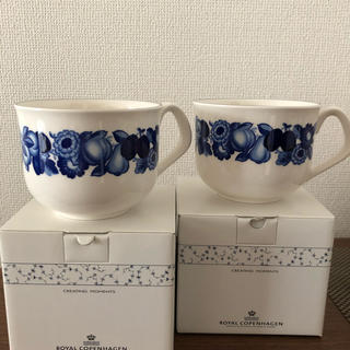 ロイヤルコペンハーゲン(ROYAL COPENHAGEN)の【新品】ロイヤルコペンハーゲン☆ペアマグカップ(食器)