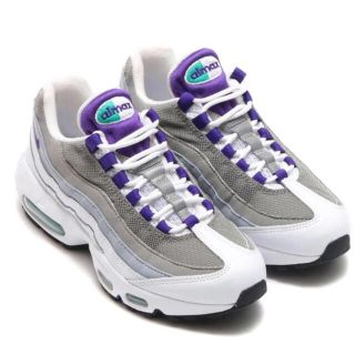 ナイキ(NIKE)のキューピーさま 専用 NIKE WMNS AIR MAX 95  28(スニーカー)