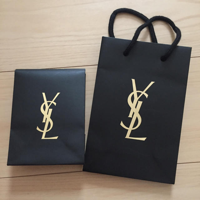 Yves Saint Laurent Beaute(イヴサンローランボーテ)のサンローラン＊ショップ袋 レディースのバッグ(ショップ袋)の商品写真