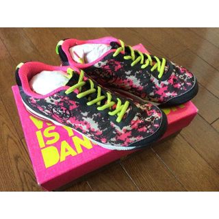 ズンバ(Zumba)のZUMBA シューズ  US 6.5 美品(スニーカー)