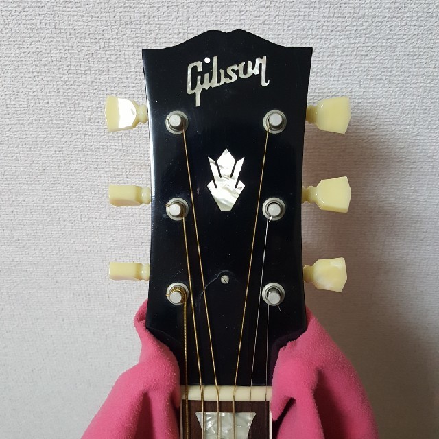 Gibson(ギブソン)のGibson J-160E 楽器のギター(アコースティックギター)の商品写真